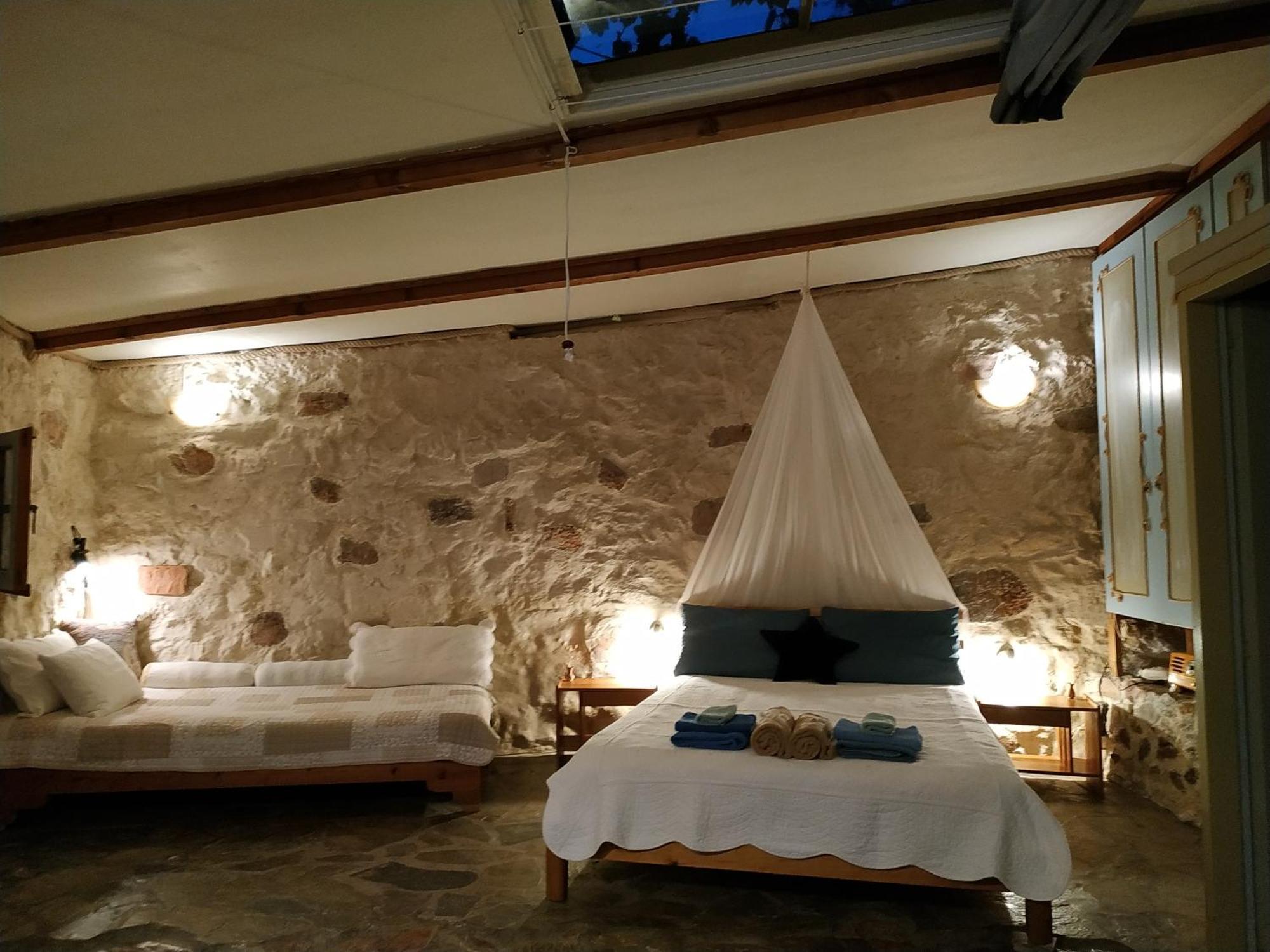 Wellanidia Cottage Skoutari Githio Exterior foto
